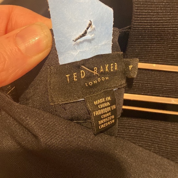 Ted Baker London Black Floral MIDI Bodycon Scuba Slit Dress size 4 or 10/12 - Picture 6 of 6